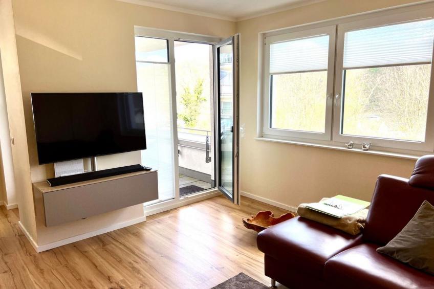 Moderne Wohnung mit Parkplatz und Rheinblick - foto 12