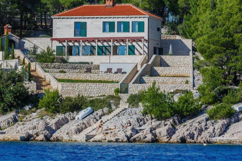 Ferienvilla "Osibova" mit Blick auf das Wasser - foto 2