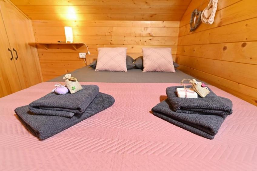 Lavanda Land - Villa Tanya Mrežnica - Three Bedroom Holiday Home with Hot Tub - foto 11