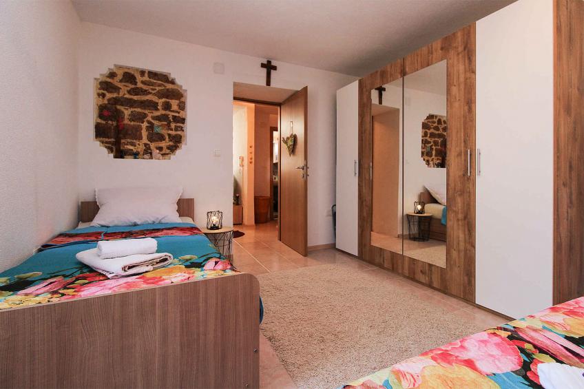 Holiday apartment with air conditioning - BF-Y2V3J - foto 23