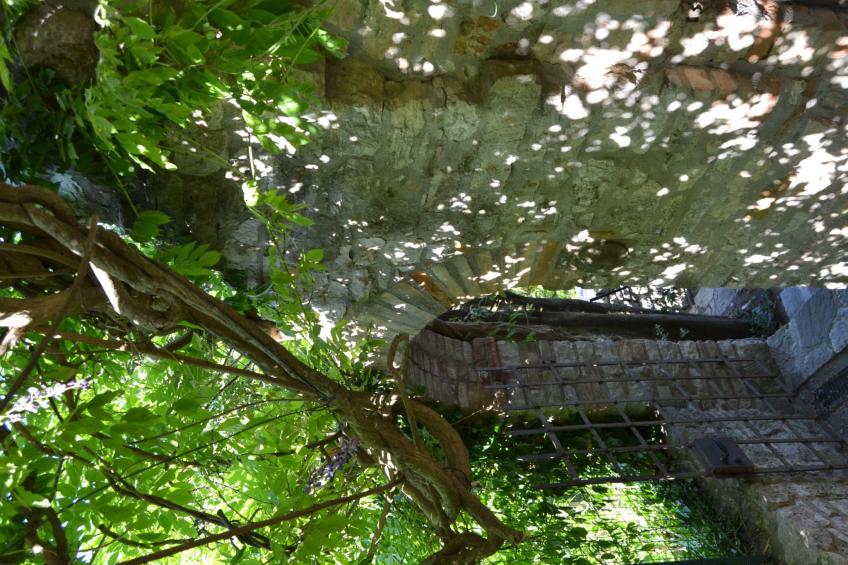 Altes Steinhaus mit Garten - foto 48