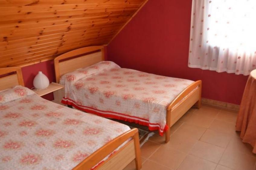 Sehr helle Villa in Strandnähe mit großem Garten und überdachter Terrasse - foto 31