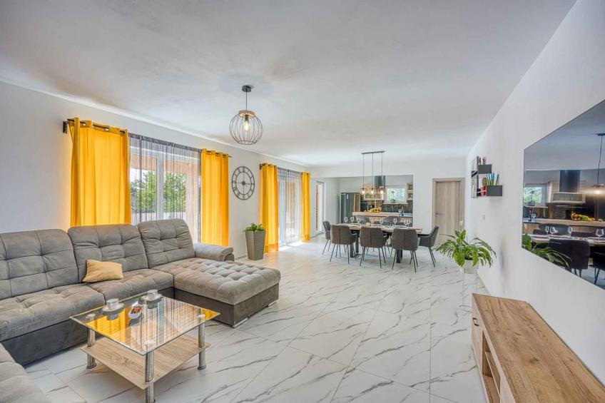 Villa met zwembad en airconditioning - BF-GWGG3 - foto 43