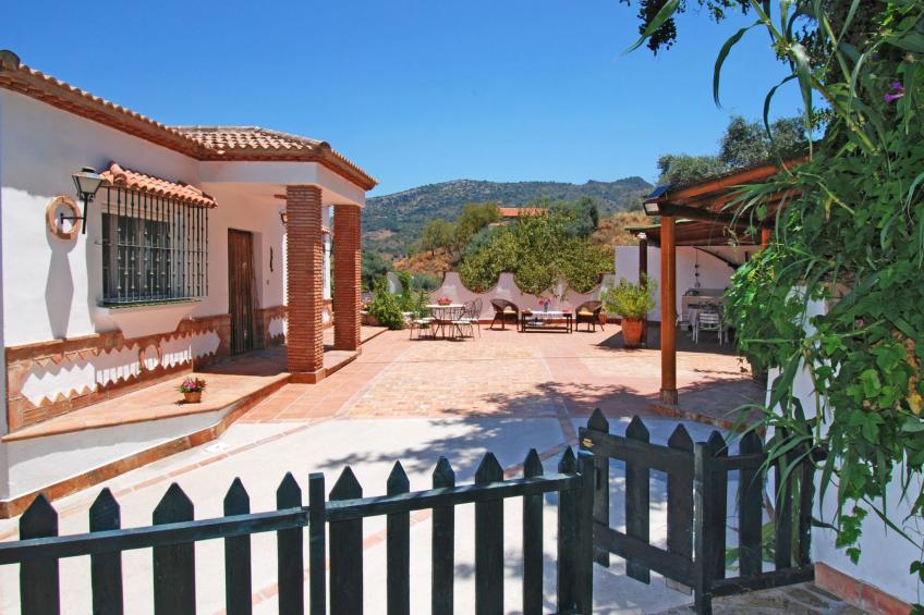 Schönes Landhaus mit Pool, Klimaanlage, Privatsphäre. - foto 14