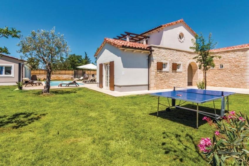 Villa "Magnolia" mit Schwimmbad, Sauna und Jacuzzi - foto 16