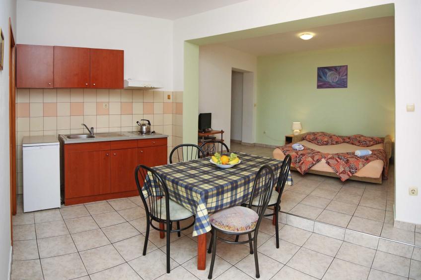 Apartments & Rooms Villa Petra - One Bedroom Apartment with Terrace 1 - foto 2