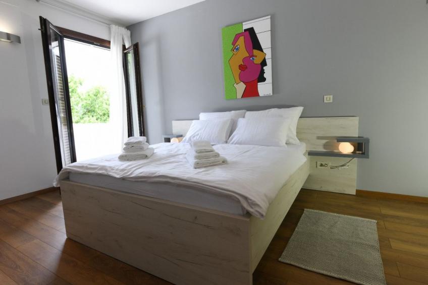 Ferienvilla mit Whirlpool - foto 13