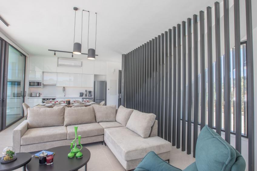 Geräumige Villa mit großem Garten und Pool - foto 24