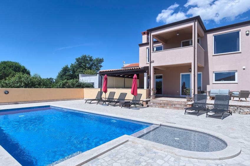 Villa Pascal - foto 2