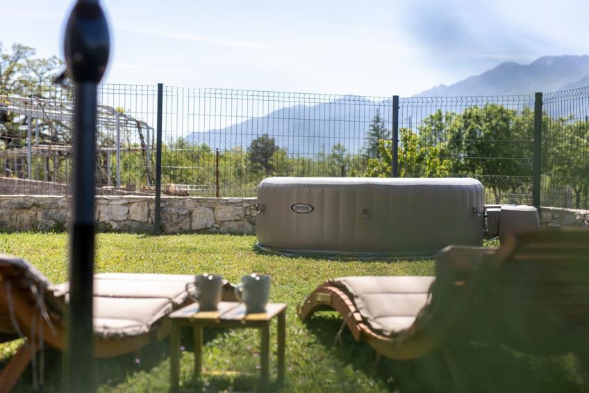 Peaceful and Cozy Holiday Home near Imotski - Two Bedroom Holiday Home - foto 20