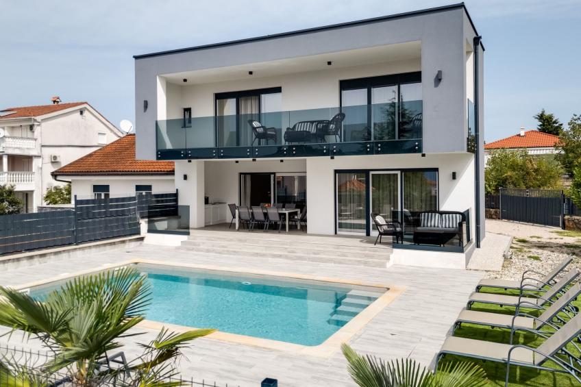 Schöne neue Villa mit Pool in Strandnähe - foto 2