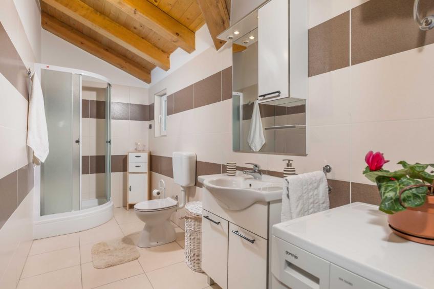 "The Village" - foto 2