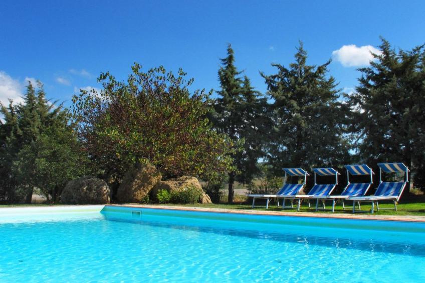 in Pomarance mit Großem gemeinsamem Pool - foto 25