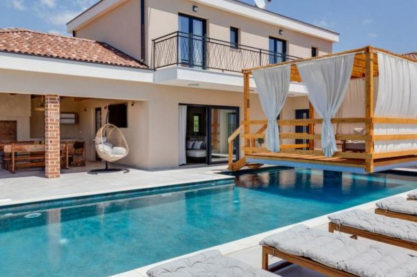 Magnificent Villa Oasis with extra large heated po - foto 11