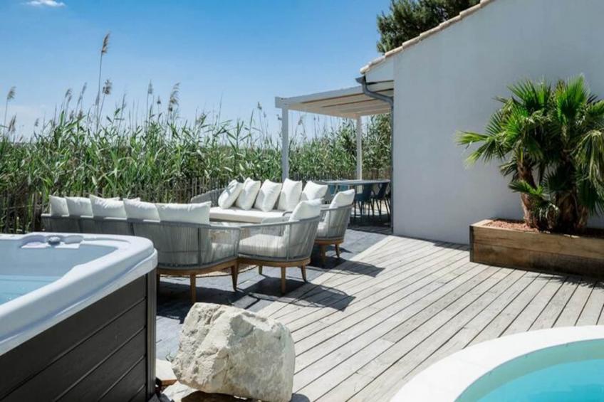 Résidence La Perle Rose Villa Standing 5 étoiles Avec Piscine Jacuzzi Et Superbe Vue - foto 2