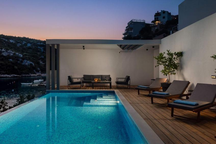 Haus in Vinišće mit Außenterrasse - foto 47