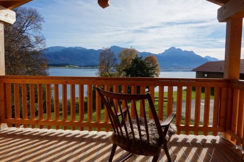 Landgut mit Blick auf das Wasser - foto 2