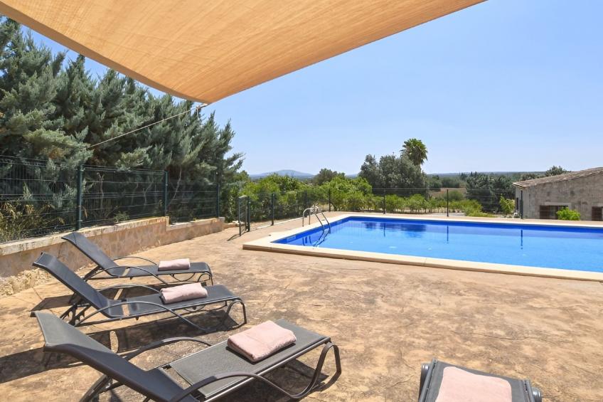 Finca mit großem eingezäunten Pool und Klimaanlage. - foto 23