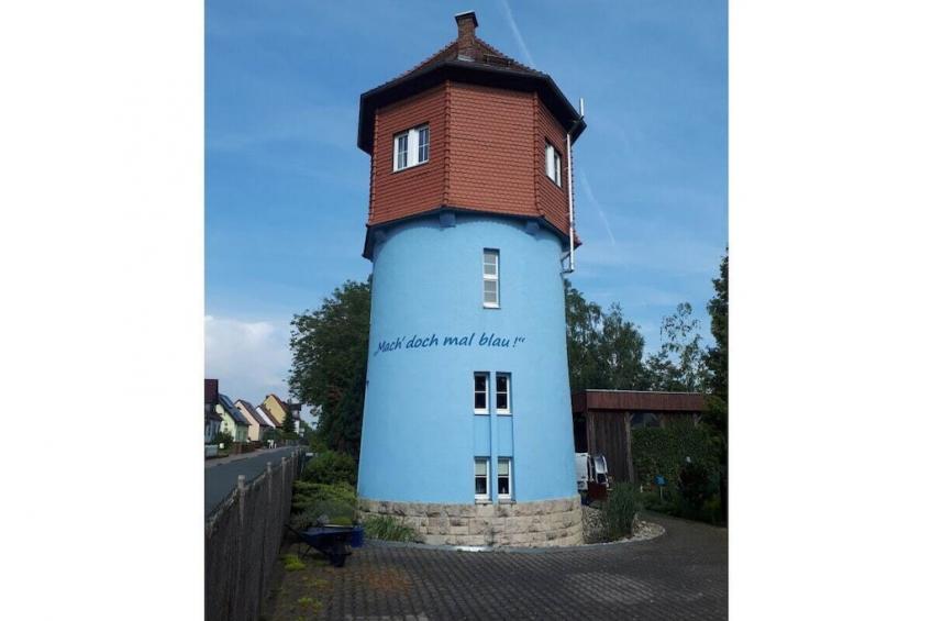 218308
