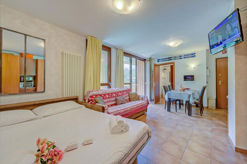 La Marmotta Campo Smith on the Ski Slopes - foto 5