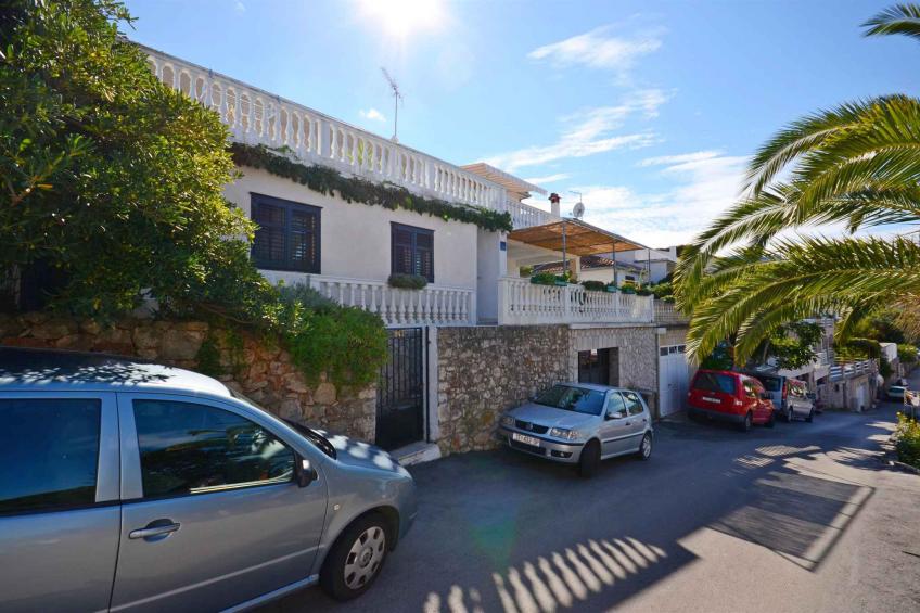 Ferienwohnung mit Klimaanlage, Terrasse und Meerblick in Jelsa - BF-T6D97 - foto 19