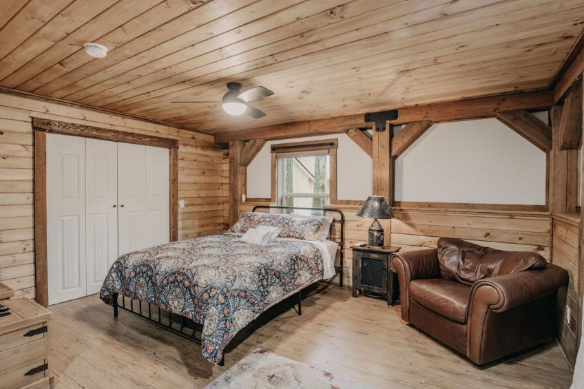 Neues modernes rustikales Haus mit AC, Whirlpool, Haustiere OK - foto 8