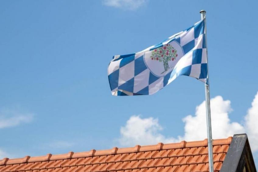 mit Blick auf das Wasser - foto 35