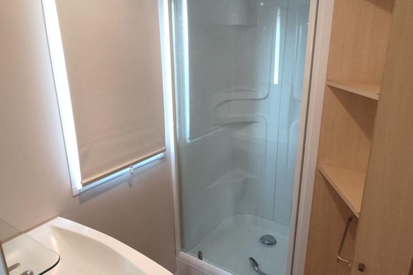 Smart Home Madrid, Europapark, Rulantica ca. 15min - foto 8