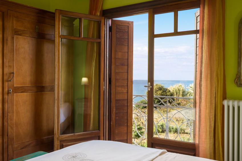 Idyllisch gelegene und luxuriöse Villa mit Veranda und Pavillon - foto 16