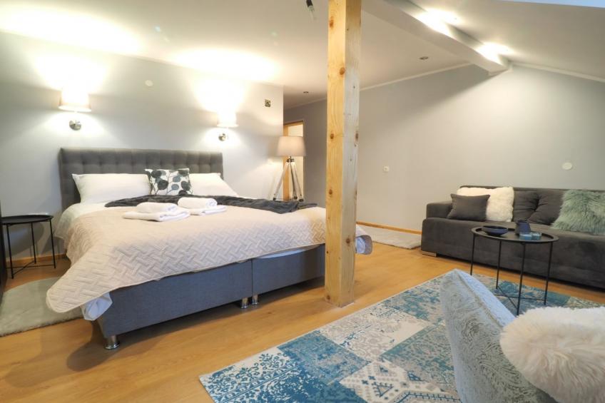 Apartments & Rooms Latin - Quadruple Room - foto 5