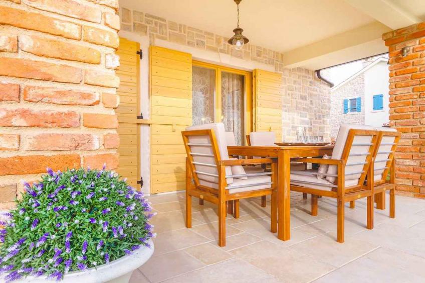 Villa with a rustic touch and pool on Krk - BF-P33R5 - foto 9
