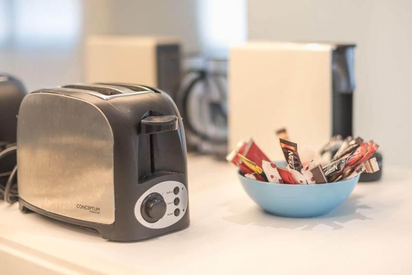 Stilvolle 2 Schlafzimmer, nur wenige Schritte von Fokionos Negri - foto 9