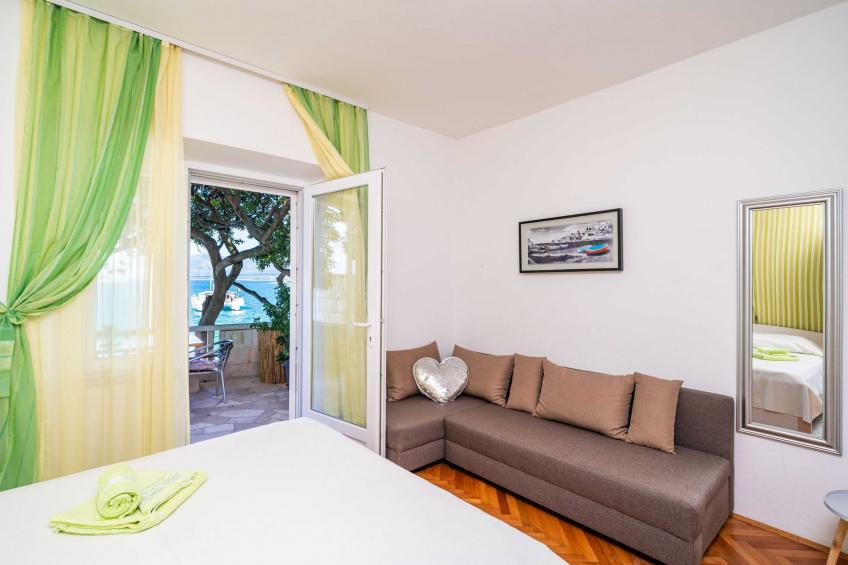 Apartments Nikolina (LU) - Two-Bedroom Apartment with Terrace - foto 6
