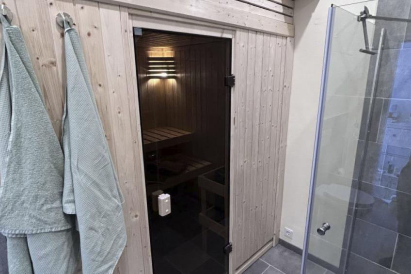 Renoviertes Haus in Husen mit Terrasse und Sauna - foto 12