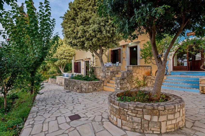 mit Terrasse und Balkon - foto 5