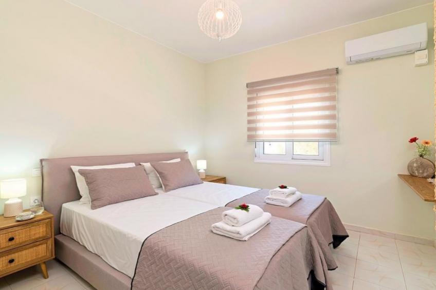 Villa "Etoile Villa" mit Blick auf das Wasser - foto 28