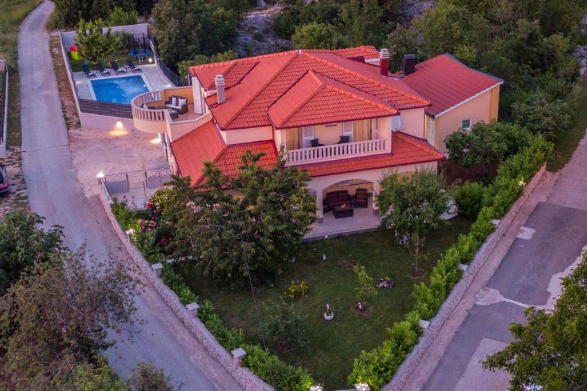 Villa "Mile" mit beheiztem Pool, Grill und Terrasse - foto 24