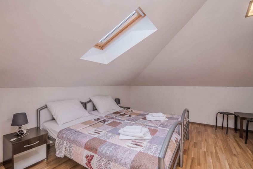 Vakantiewoning in het centrum van Njivice - BF-RR6CY - foto 15