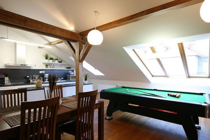 Luxuriöse Altbau-Dachgeschosswohnung in Prag - foto 11