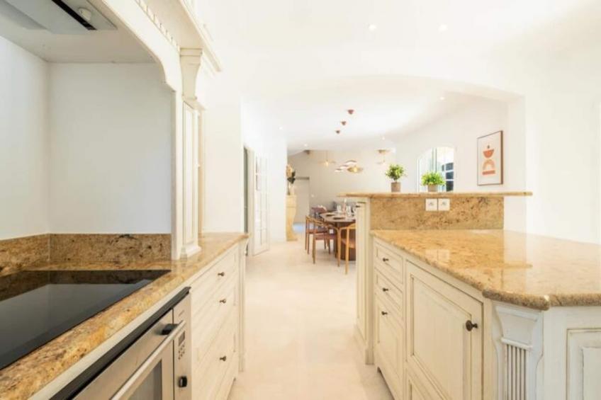 Résidence Bijou De 280m2 Et Piscine à Débordement Au Calme Absolu - foto 17