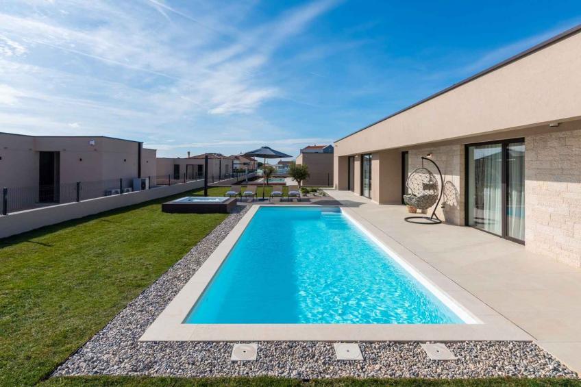 Villa met airconditioning en zwembad - BF-P6622 - foto 6