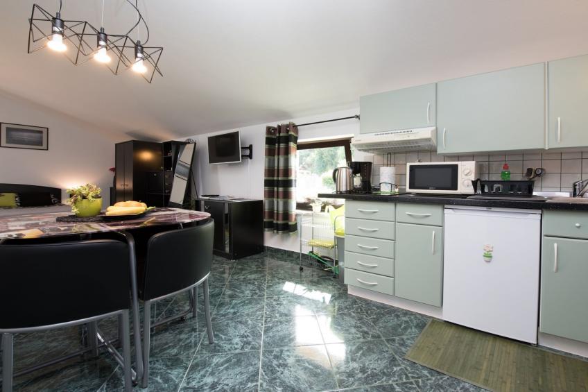 Stylish Lovran Sea View Apartments - Studio Apartment with Balcony and Sea View - foto 10