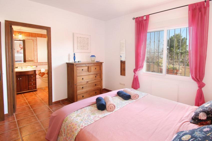 Ganzes Haus in Comares mit abschließbarem Parkplatz - foto 21