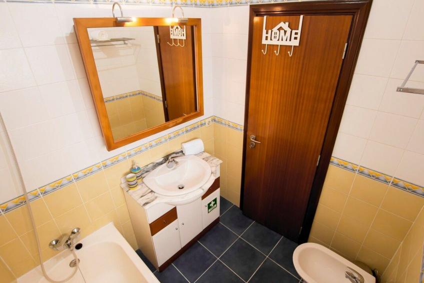 Turmhaus mit freier Garage - foto 18