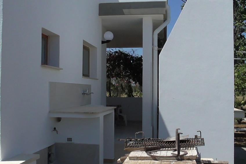 Kleine Villa mit geschlossenem Garten in Parabita - foto 24