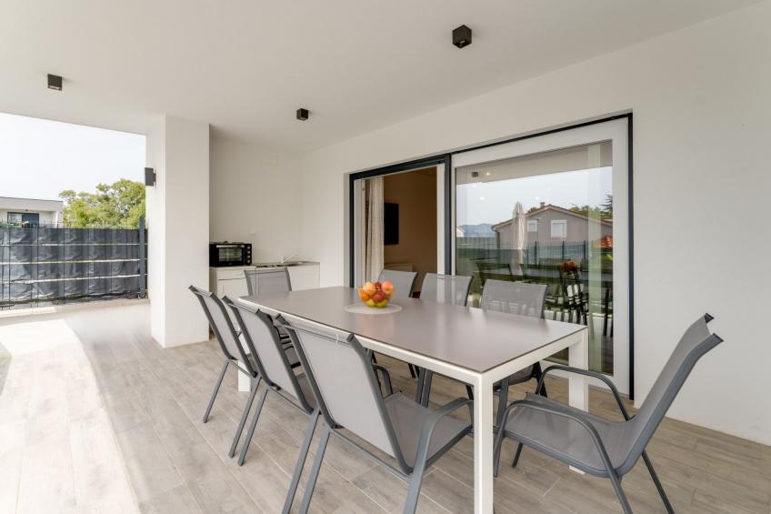 Schöne neue Villa mit Pool in Strandnähe - foto 12