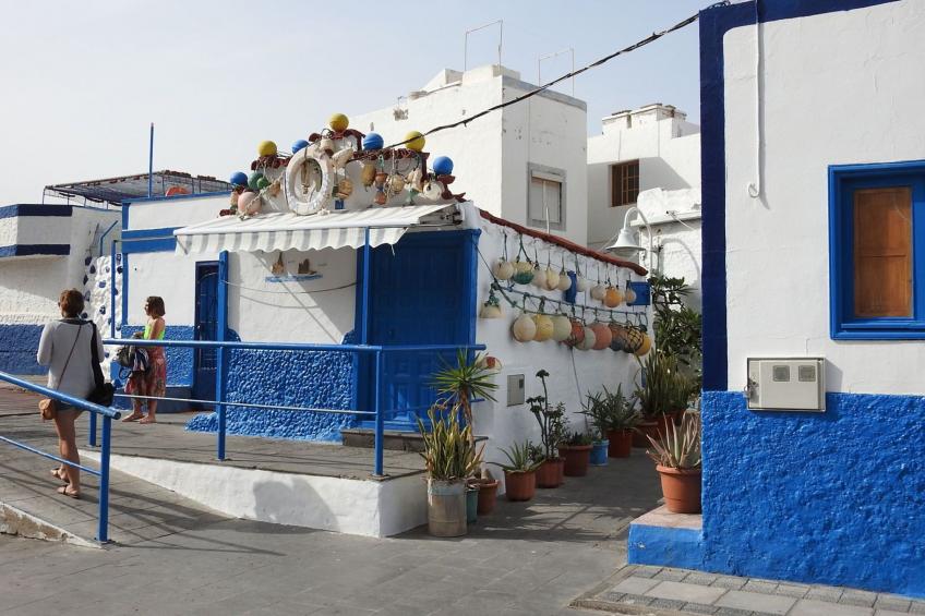 Haus mit beheiztem Schwimmbad, Berg- und Meerblick - foto 21