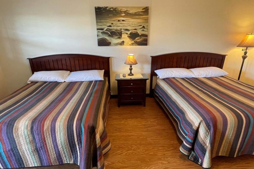 2 Double Beds Non-Smoking - foto 12