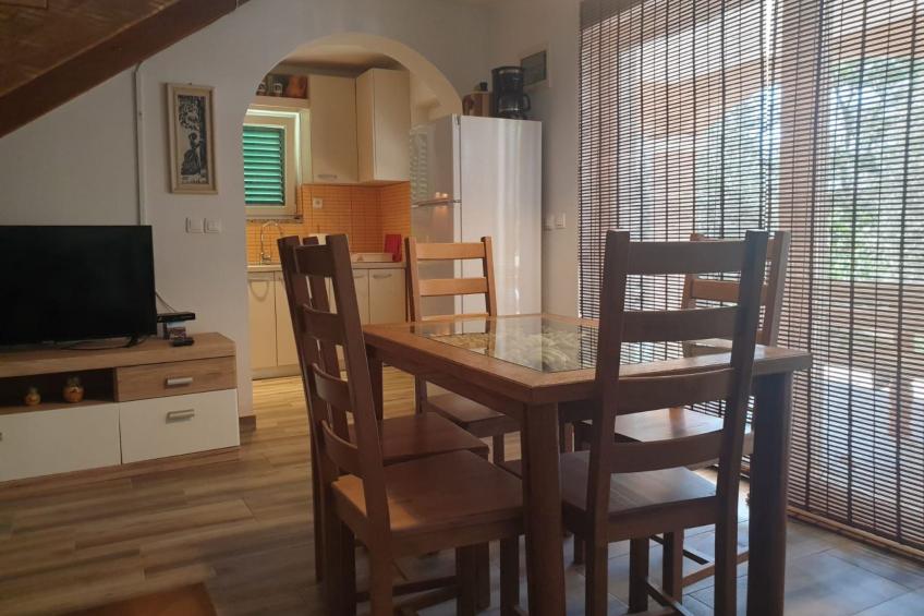 Am Fluss gelegenes Haus mit Galerieschlafplätzen - foto 27