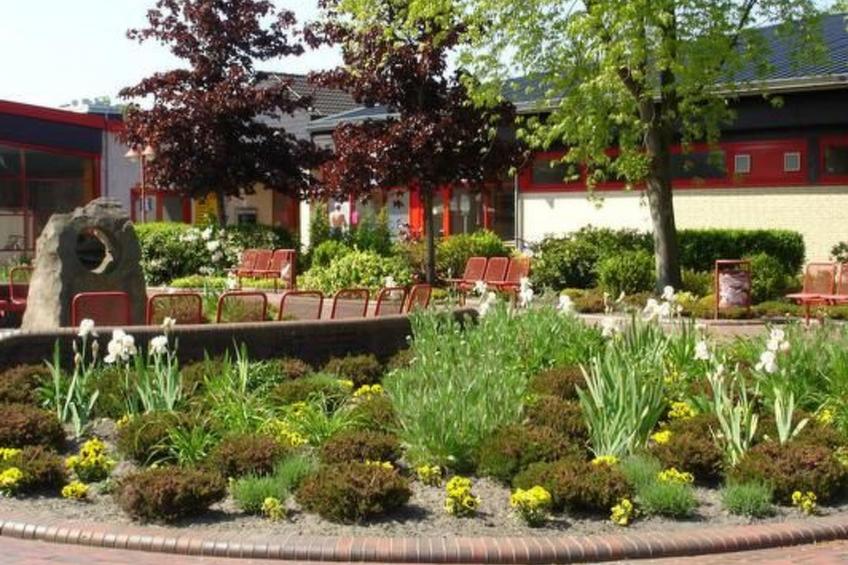 in Hage mit Garten, Terrasse und Grill - foto 7